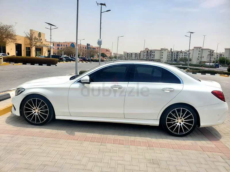 مرسيدس بنز AMG C200 2015 حالة ممتازة لدول الخليج63700563097857111