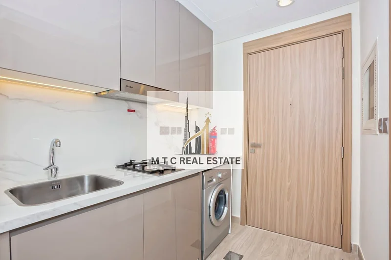 STUDIO SEMI FURNISHED | SPACIOUS LAYOUT | VACANT |63801896719234110
