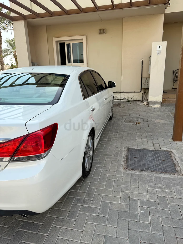 Toyota Avalon 2011 American Full Option in Excellent Condition63612447928323113