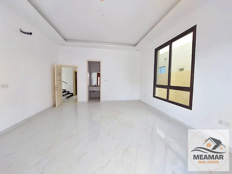 A wonderful five-bedroom villa for rent, located in Al Zahia, next to Sheikh Mohammed Bin Zayed Road..63710796850435111