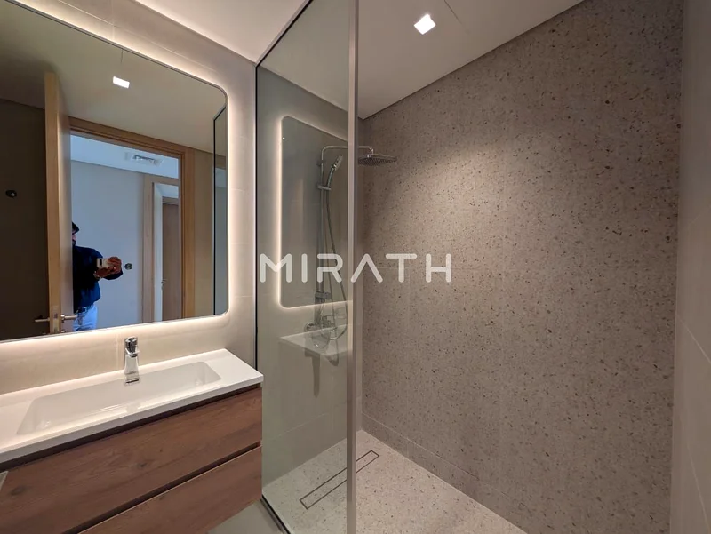 Ready To Move | Brand New | Spacious63809488602242110