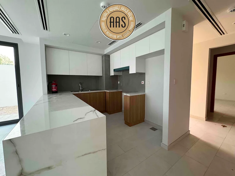 Deal Of The Day ! 4 Bed Townhouse Villa Available For Rent in Villanova63736431441153113