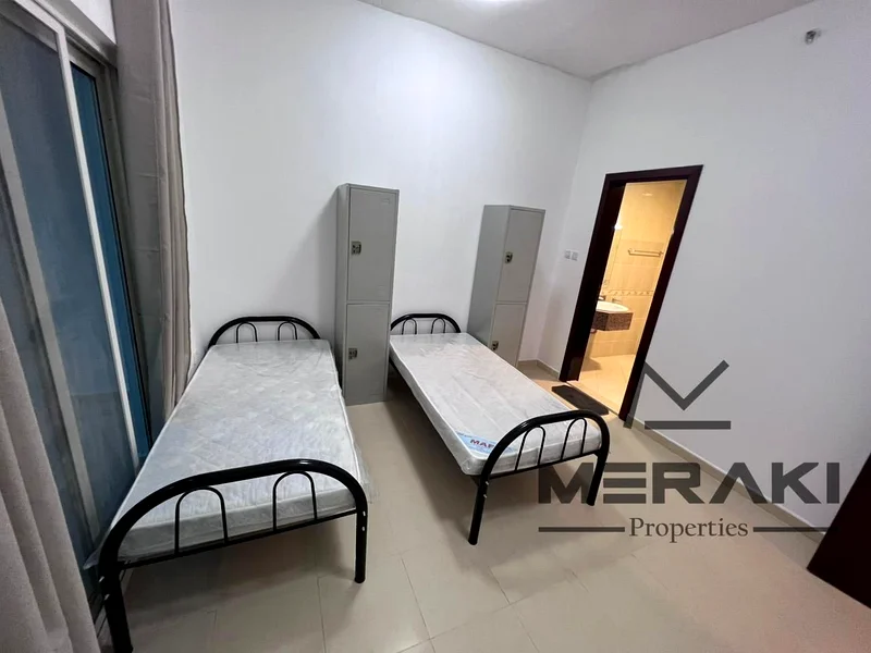 شقة مكونة من غرفتين نوم للبيع مع دفعة أولى بقيمة 180,000 درهم، برج سيتي.63890797209859114
