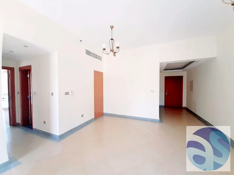 Rented / Huge 1 BR / Front of Metro / Prime Location63923532240129112
