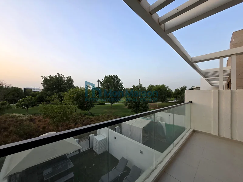 Single Row | Park View | Immaculate Condition63738983781507111