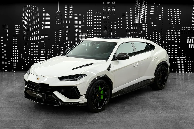 LAMBORGHINI | URUS PERFORMANTE | 2023MY | MINT CONDITION63612055773570114