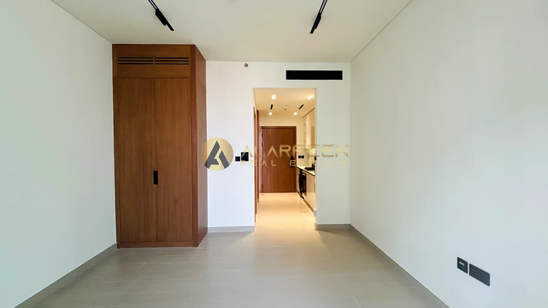 جديد بالكامل | طابق عالي | جميع الأجهزة63785165803651113