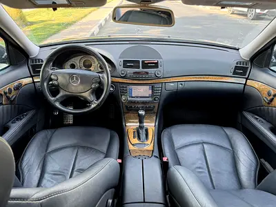 2008 Mercedes-BENZ E-CLASS photo 9