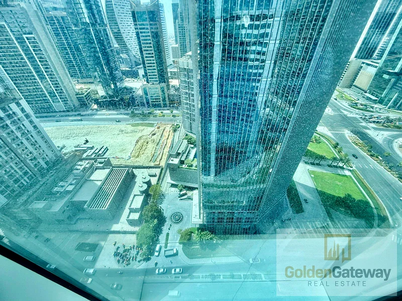 شاغرة مجهزة بحواجز زجاجية عائدة استثمارية عالية63826764059779110