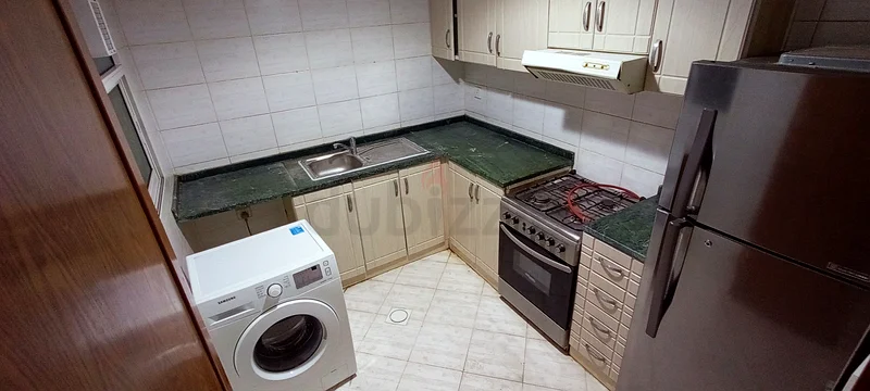 غرفة زوجية بالقرب من حديقة النهدة، الشارقة63623733900930113