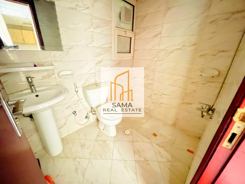 شقة فاخرة من غرفة نوم واحدة || موقع متميز || منطقة المويلحة التجارية ||63704059371777112
