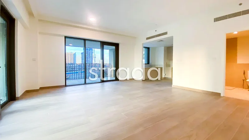 High Floor | Canal View | Spacious layout64025597770627112