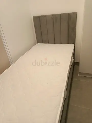 Hi, I want to sell Single Bed With Mattress brand-new