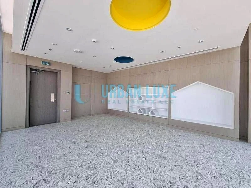 1 Bed |Furnished |Vacant |partial lagoon view64006394049281112