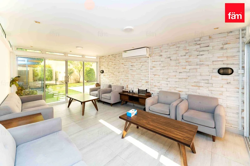 Facing Pool| Upgraded Courtyard|Single Row| Majlis63971257020545112