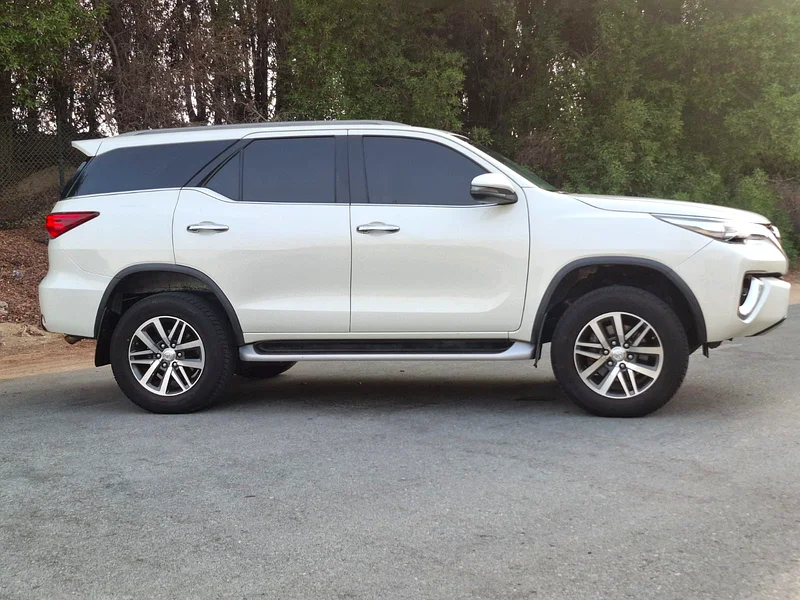 Toyota fortuner model 2019 VXR V/663613132380803114