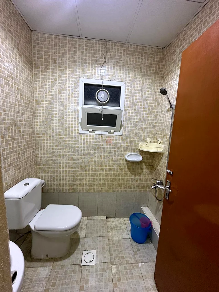 Furnished flat for family @ 2800 pm63827630103043114