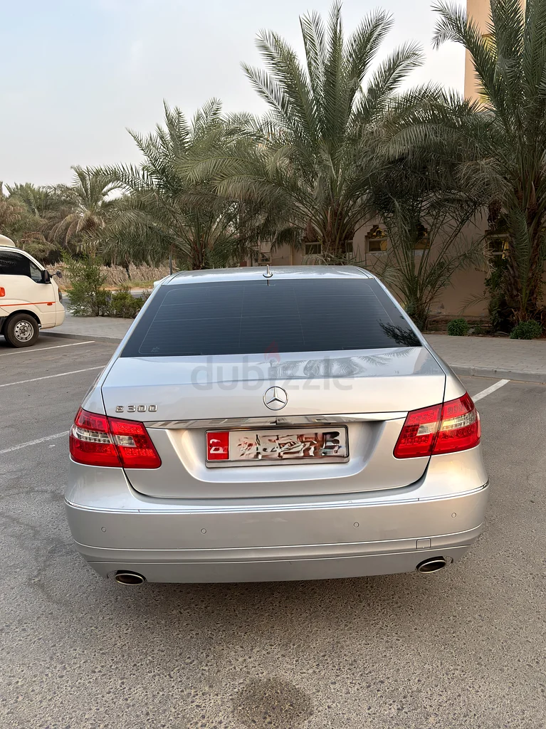مرسيدس بنز E300 2010 | بدون حوادث | حالة ممتازة | 26.5 ألف درهم63613135129859113