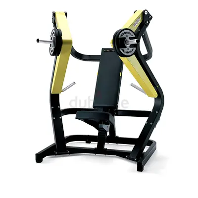 Technogym Pure Strength Wide Chest Press /تمرين الضغط على الصدر العريض بتقنية بيور سترينث من تكنوجيم