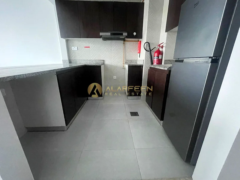 Bright and Spacious | | Modern Living| Book Now!63782925793795113