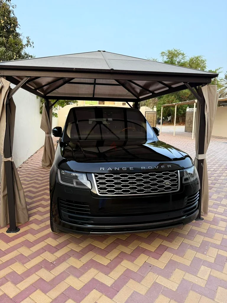 Range Rover Vogue supercharger, 6 cylinders, no accident, Al Tayer full service history63612089811075111