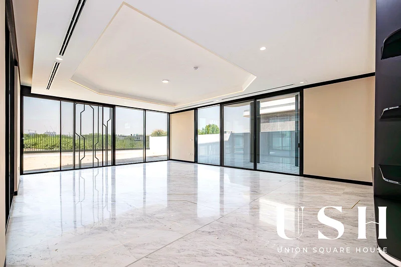 Exclusive | Lamborghini - Inspired | Basement & Rooftop64042581431043112