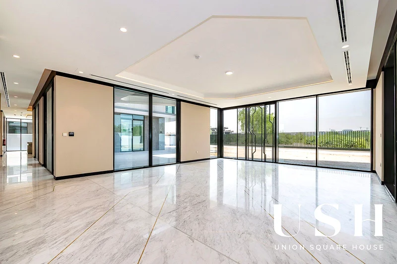 Exclusive | Lamborghini - Inspired | Basement & Rooftop64042581431043113