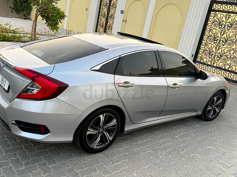 Honda Civic 2020 Model, Gcc Spec, Top Option With Sunroof, Very clean Personal Used Car For Sale..63612064909059112