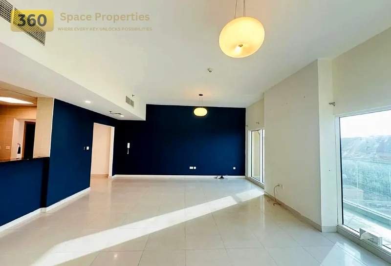 Hug size | 3BHK + maid room | prime location63747260069377112
