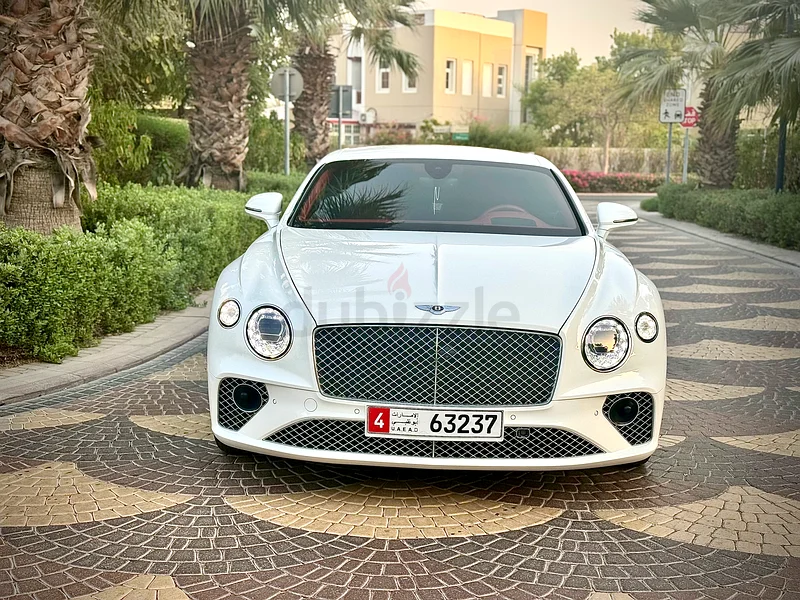في دبي// حالة ممتازة من الداخل والخارج//سجل صيانة لدى الوكالة//نظام مجلس التعاون الخليجي63613464766466111