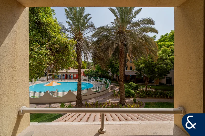 Exclusive | Pool View | Immaculate63915483539715111