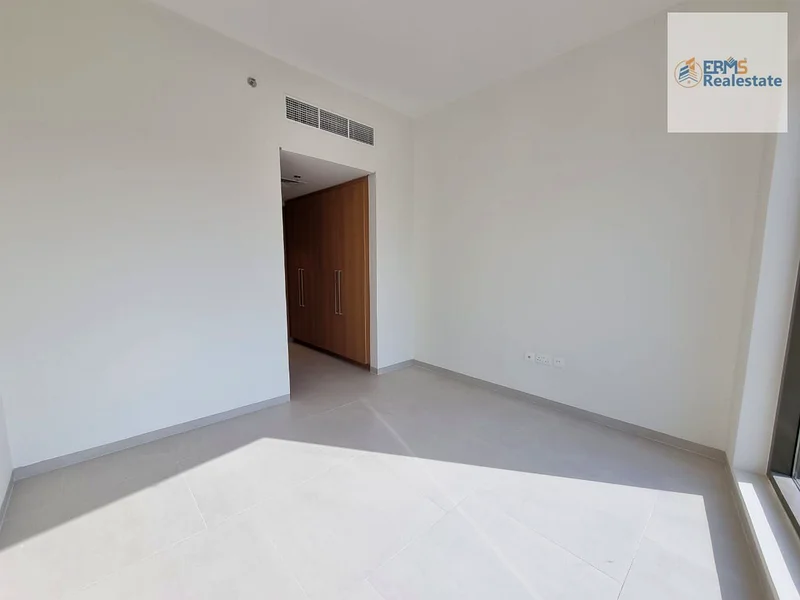 Brand New | Modern Layout | Book Now | Huge Size63767061990017113