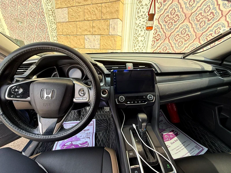 Honda civic 2020 GCC SPECS LADY DRIVEN FULL DEALER MAINTAINED63612064926467114