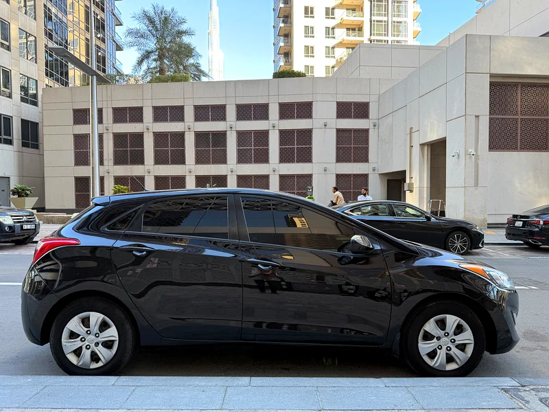 2015 Hyundai Elantra GL 1.6L | GCC Specifications | Perfect Condition63612087021441113