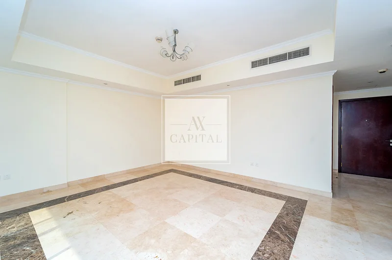 تخطيط كبير | شاغر | غرفة دراسة | غرفة غسيل64036737084291112