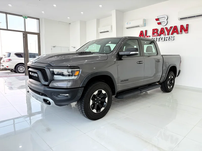 Dodge Ram Rebel DODGE RAM REBEL Four-Door Gray/Black Gulf 202263612063041154111