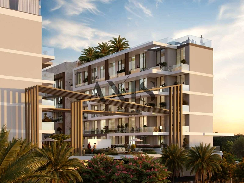 Iconic Structure | Luxury Apartment | Prime Location63942083762817113