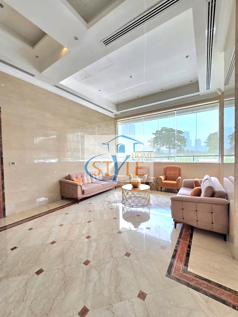 FREEHOLD BUILDING (ARAB & ANY NATIONALITY) OFFICE FOR SALE - BUSINESS TOWER63818717634561111