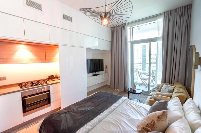 Bright Studio | Fully Furnished | Pool View64039157689601112