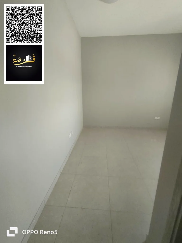 شقة فاخرة للإيجار - الجرف 3، فيرست ريزيدنت 📍 موقع استراتيجي قريب من جميع الخدمات والمدارس والطرق الرئيسية63712869915394113