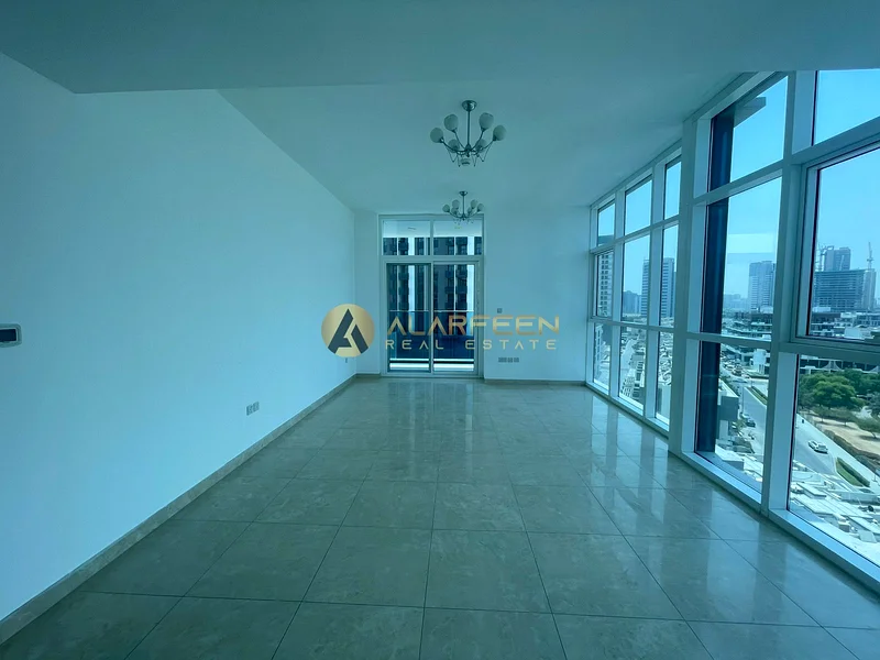 واسع | جميع الأجهزة | مساحة غسيل منفصلة63783312273282112