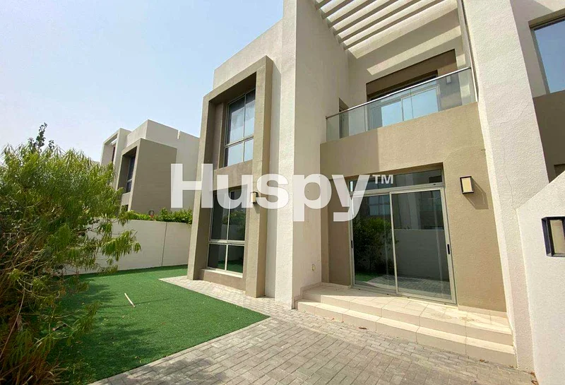 شاغرة قريبًا | مناظر طبيعية | تخطيط واسع63727121346691110