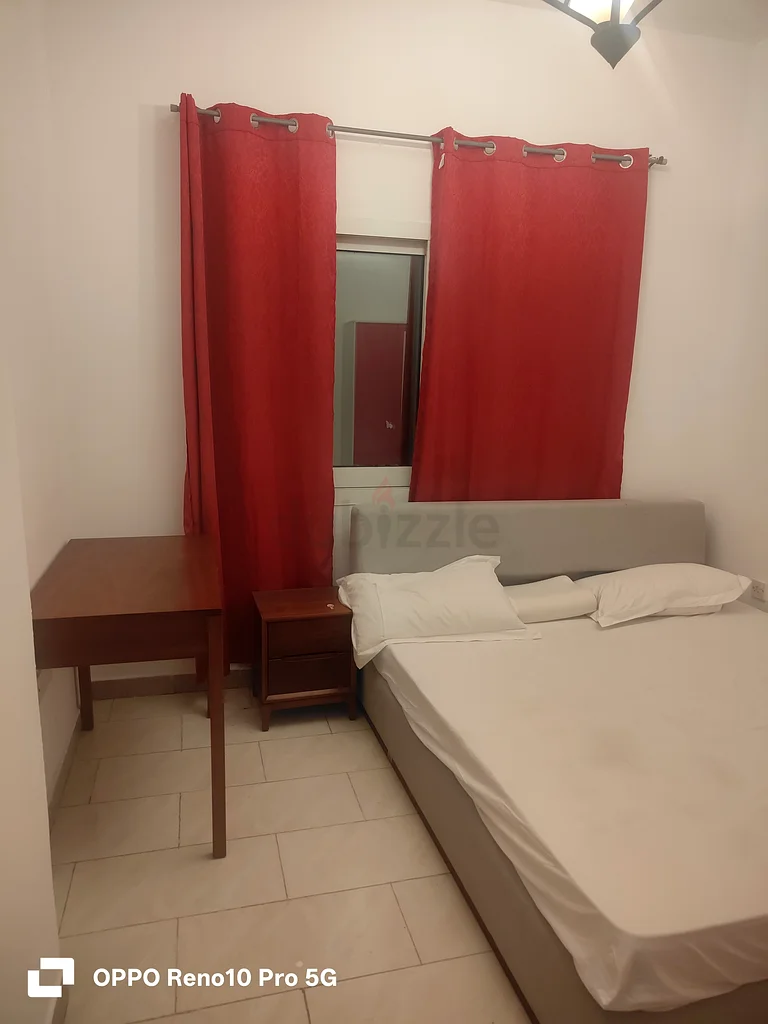 Master Bedroom with attached bathroom63797093178369111