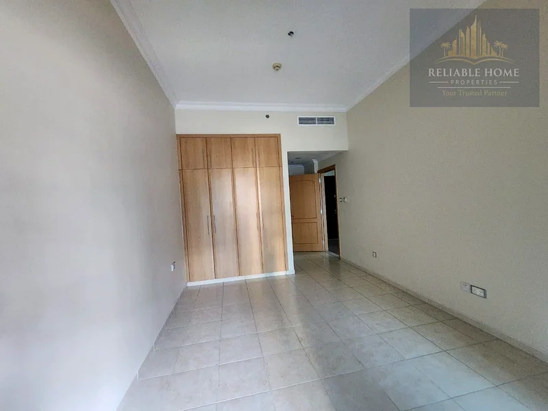 Vacant | Bigger Unit | Marina View63775921213955113