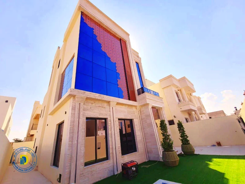 Luxury villa for sale in Al Alia - strategic location and spacious areas 6 rooms with  pool and roof Freehold for all nationalities Bank financing63872180626690112