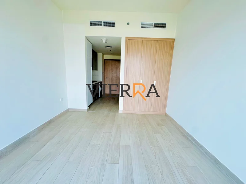 Premium Studio | Burj & Boulevard View | Negotiable63976127714945110