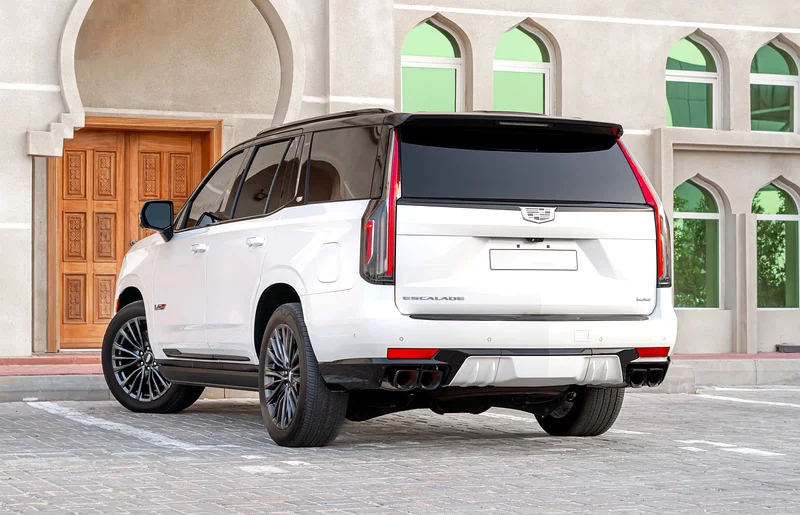 Cadillac Escalade V 202363612058187009113