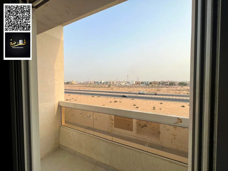 شقة بغرفتي نوم للإيجار السنوي – منظر مفتوح | تشطيب فاخر جدًا الموقع: الجرف 3 – على شارع الشيخ محمد بن راشد، بالقرب من الشيخ63712869870466114