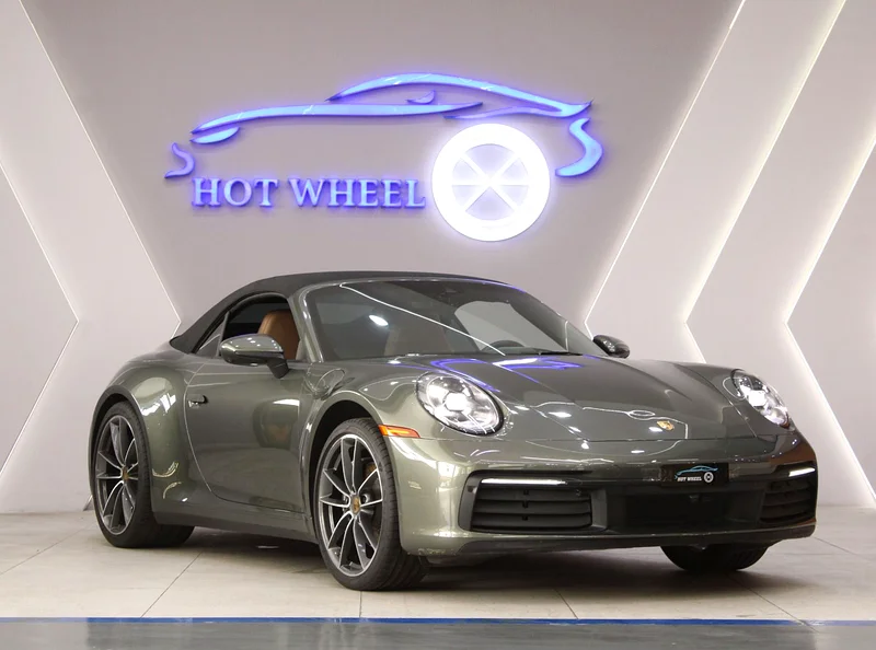 2021 - Porsche 911 Carrera soft top Convertible63612076237058112