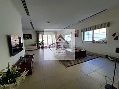 3 BEDROOM WITH HUGE GARDEN DISTRICT 6 CORNER VILLA